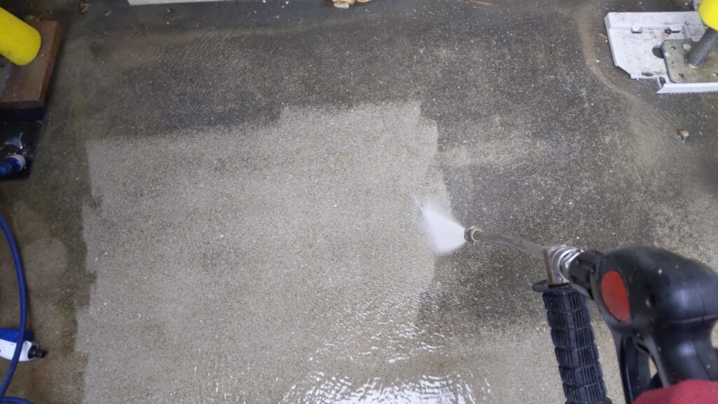 土間高圧洗浄