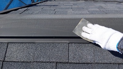 屋根塗装工事<br />ケレン