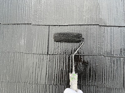 屋根上塗り中