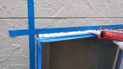 シール工事　サッシ廻り　シール充填