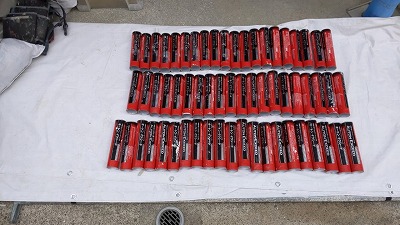 シール工事　使用済み材料