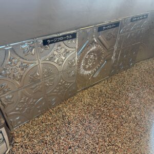 アメリカンな床材🎇ポリフレーク✨